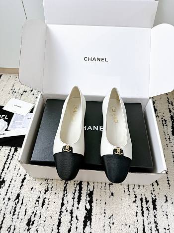 Colestore Chanel White Ballet Flats 
