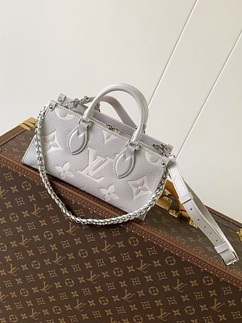 Colestore Louis Vuitton OnTheGo East West Gray 18 x 12 x 16cm