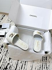 Colestore Chanel 25A Slides Sandals White - 3