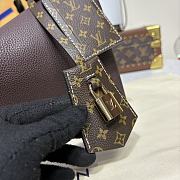 Colestore Louis Vuitton Nicolas Ghesquière Soft Keepall Bag Chocolate 25x15x18cm - 6