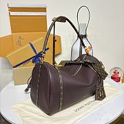Colestore Louis Vuitton Nicolas Ghesquière Soft Keepall Bag Chocolate 25x15x18cm - 2