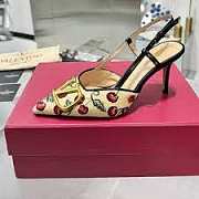 Colestore Valentino Garavani Embroidered raffia VLogo Signature Slingback Pumps Black - 6