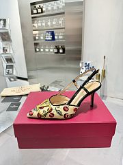 Colestore Valentino Garavani Embroidered raffia VLogo Signature Slingback Pumps Black - 4