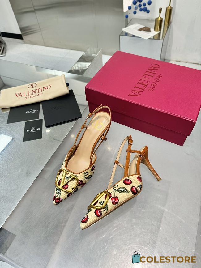  Colestore Valentino Garavani Embroidered raffia VLogo Signature Slingback Pumps  - 1