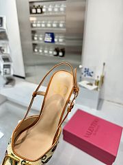  Colestore Valentino Garavani Embroidered raffia VLogo Signature Slingback Pumps  - 5
