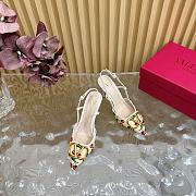 Colestore Valentino Garavani Embroidered raffia VLogo Signature Slingback Pumps White - 5