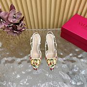 Colestore Valentino Garavani Embroidered raffia VLogo Signature Slingback Pumps White - 2