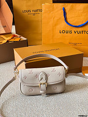 Colestore Louis Vuitton LV Nano Diane 19 x 10.5 x 6 cm - 4