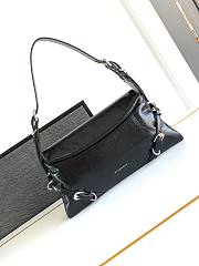 Colestore Givenchy Women's P'tit Voyou Black Bag in Laminated Leather 32x15x9.5cm - 1