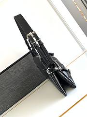 Colestore Givenchy Women's P'tit Voyou Black Bag in Laminated Leather 32x15x9.5cm - 3