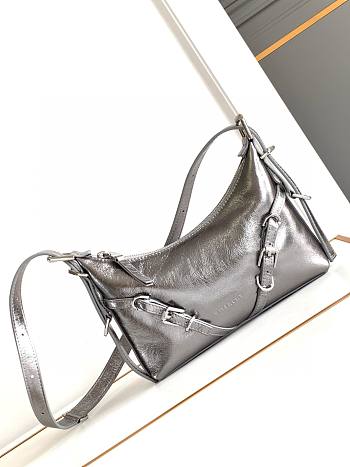 Colestore Givenchy Voyou Sliver Mini Leather Shoulder Bag 24x18x3.5cm