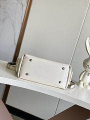 Colestore Louis Vuitton CarryAll Cargo Vibe PM Cream 33.5x23x15cm - 3