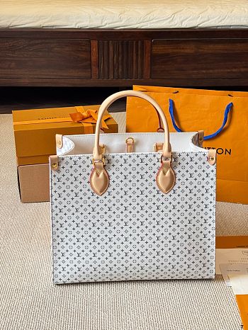 Colestore Louis Vuitton OnTheGo PM Azure Blue/Sand 35cm
