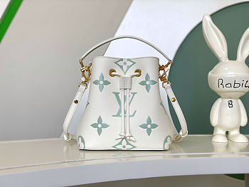 Colestore Louis Vuitton Neonoe BB Monogram Empreinte Leather Green 20x20x13cm