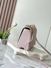 Colestore Louis Vuitton Twist PM Grain Pink 23 x 17 x 9.5cm - 6