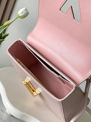 Colestore Louis Vuitton Twist PM Grain Pink 23 x 17 x 9.5cm - 3