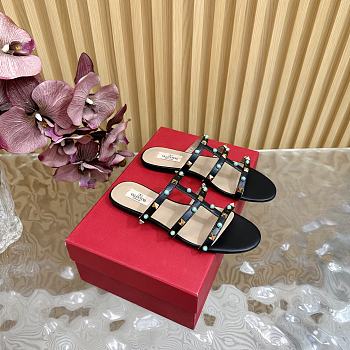 Colestore Valentino Garavani Rockstud Leather Slides Black