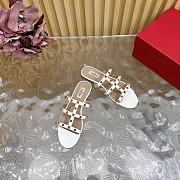 Colestore Valentino Garavani Rockstud Leather Slides White - 3