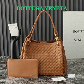 Colestore Bottega Veneta Large Parachute Caramel 30x26x20cm