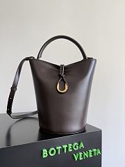 Colestore Bottega Veneta Liberta Bucket Fondant 30x18x18cm - 1