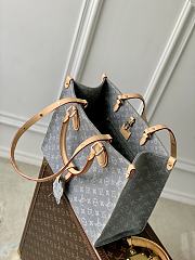 Colestore Louis Vuitton OnTheGo MM Monogram Denim 35 x 27 x 14cm - 6