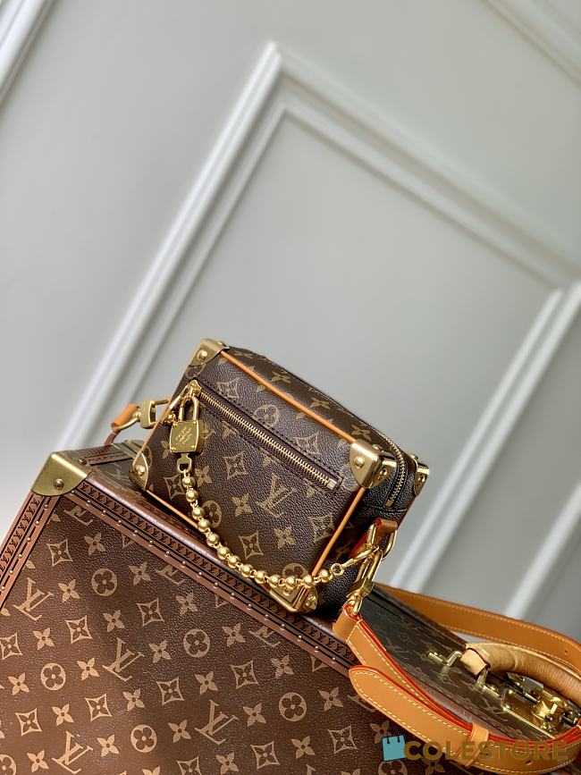 Colestore Louis Vuitton Mini Soft Trunk Monogram 13 x 8 x 18.5cm - 1