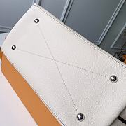 Colestore Louis Vuitton Carmel Cream 35x40x17cm - 5