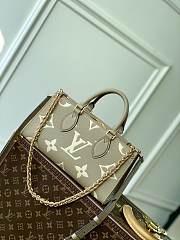 Colestore Louis Vuitton OnTheGo East West Bicolor Monogram Empreinte Leather 25x13x10cm - 6