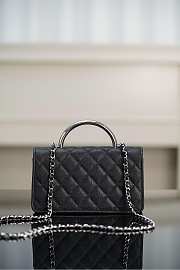 Colestore Chanel Top Handle Accordion Bag in Black 11x18.5x6cm - 3