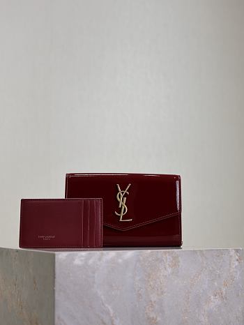 Colestore YSL Saint Laurent Portemonnaie In Kuvertform Mit Cassandre Wine Red 19x12x4cm