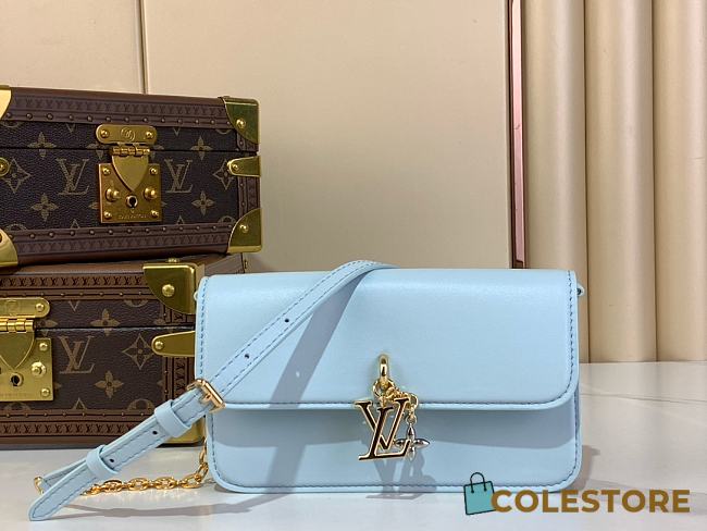 Colestore Louis Vuitton Wallet On Chain LV Bloom Azur 20x11.5x4cm - 1