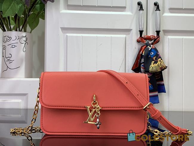 Colestore Louis Vuitton Wallet On Chain LV Bloom Sweet Coral 20x11.5x4cm - 1