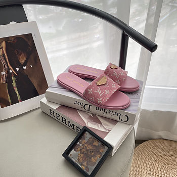 Colestore Louis Vuitton Lily Flat Mule Pink 