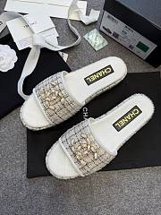 Colestore Chanel Tweed Chain Slides White - 4