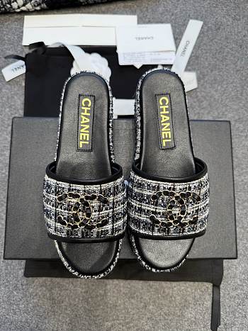 Colestore Chanel Tweed Chain Slides Black