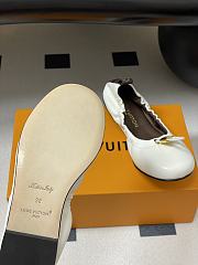 Colestore Louis Vuitton LV Nolita Flat Ballerina White - 5