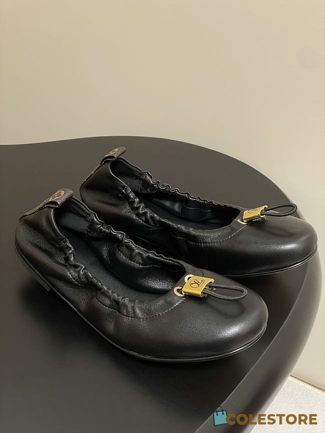 Colestore Louis Vuitton LV Nolita Flat Ballerina Black - 1