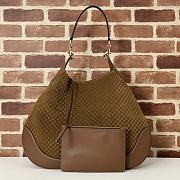 Colestore Gucci B Maxi Shoulder Bag Brown 49x46x4cm - 1