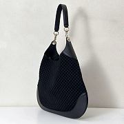 Colestore Gucci B Shoulder Bag in Black GG Suede 49x46x4cm - 2