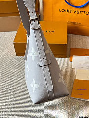 Colestore Louis Vuitton CarryAll PM White Gray  29 x 24 x 12 cm  - 5