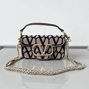 Colestore Valentino Garavani Small Lòco Toile Iconographe Shoulder Bag 20x11x5cm - 1