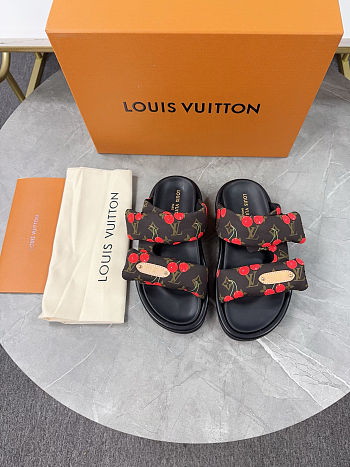 Colestore Louis Vuitton LV x TM Pool Pillow Flat Comfort Mule Cacao Brown