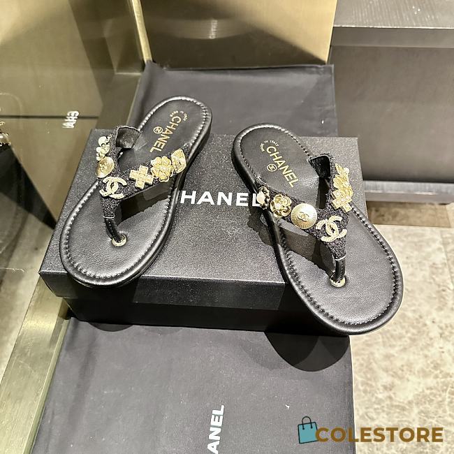 Colestore Chanel Thongs Lambskin & metal Slipper Black - 1