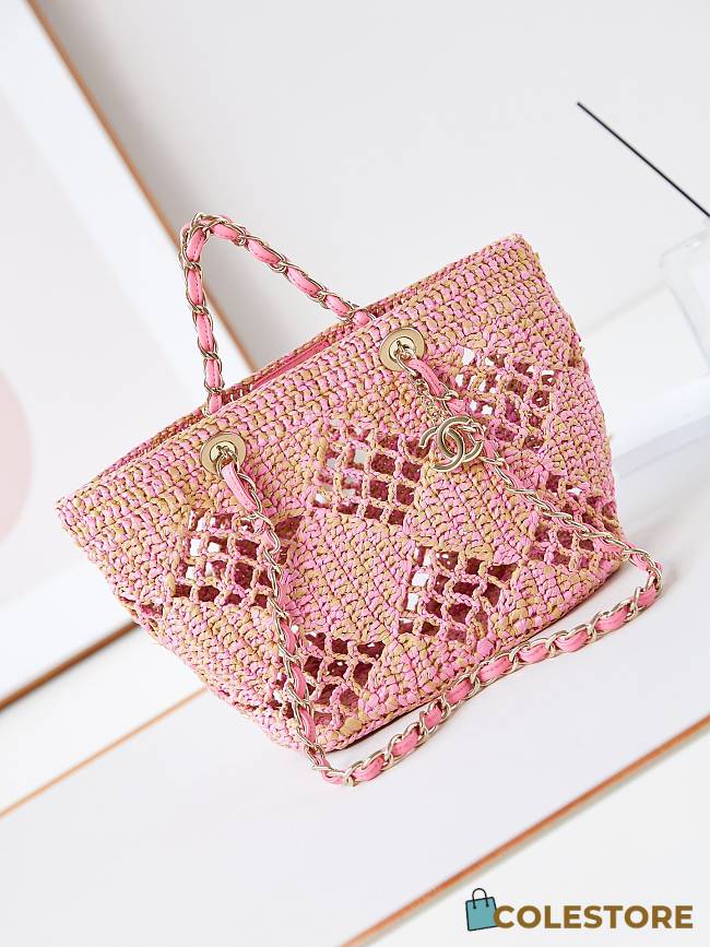 Colestore Chanel 2024 Coco Beach Large Raffia in Pink  24x32x10cm - 1