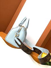 Colestore Louis Vuitton Speedy Bandouliere 18 Light Blue 18x12.5x11cm - 4