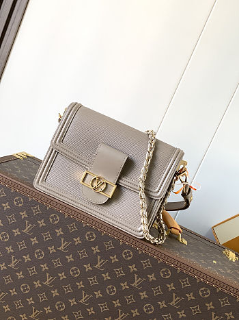 Colestore Louis Vuitton Dauphine MM in Gray Epi 25 x 17 x 10.5cm
