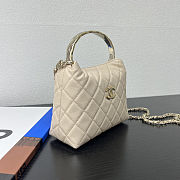 Colestore Chanel 25S Coco Handle Cream Bag 18x13x7cm - 2