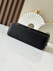 Colestore Chanel Black Lambskin Quilted Diana Flap Small Gold Hardware 22.5x14x7cm - 6