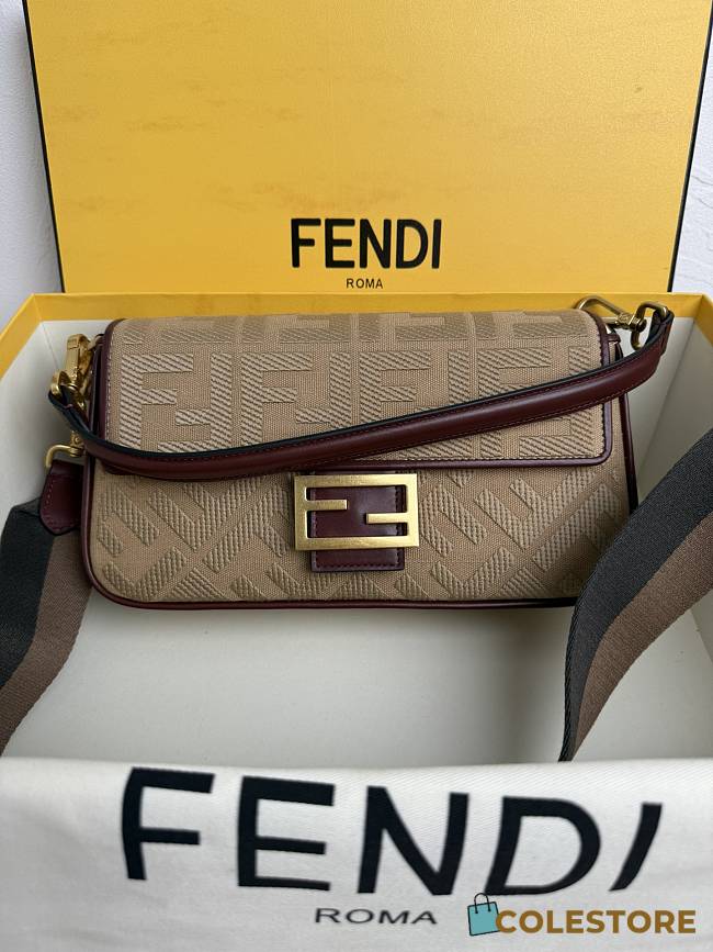 Colestore Fendi Multicolor Baguette Brown FF Logo Bag 26x13x6cm - 1