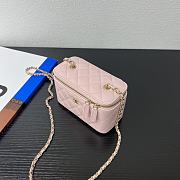 Colestore Chanel Classic Pink Caviar Vanity Bag 16x8x10cm - 2